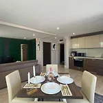 Paradiso 'в' 607 Large Luxury דירה