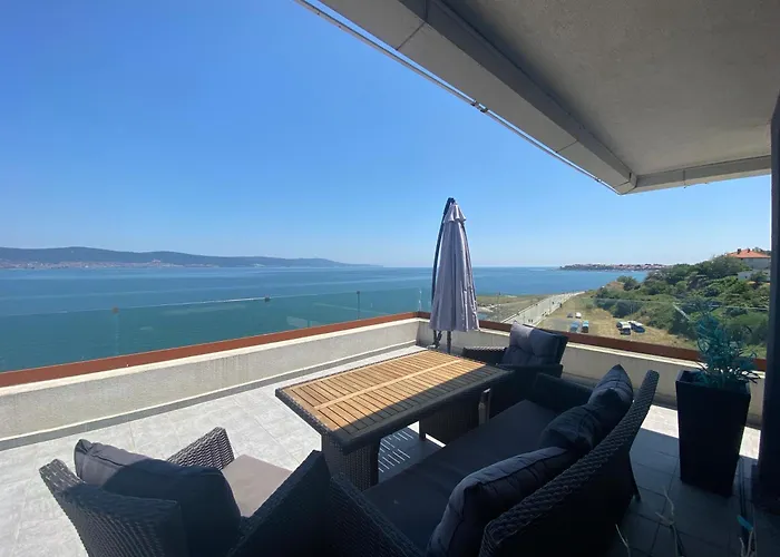 Paradiso 'в' 607 Large Luxury Апартамент