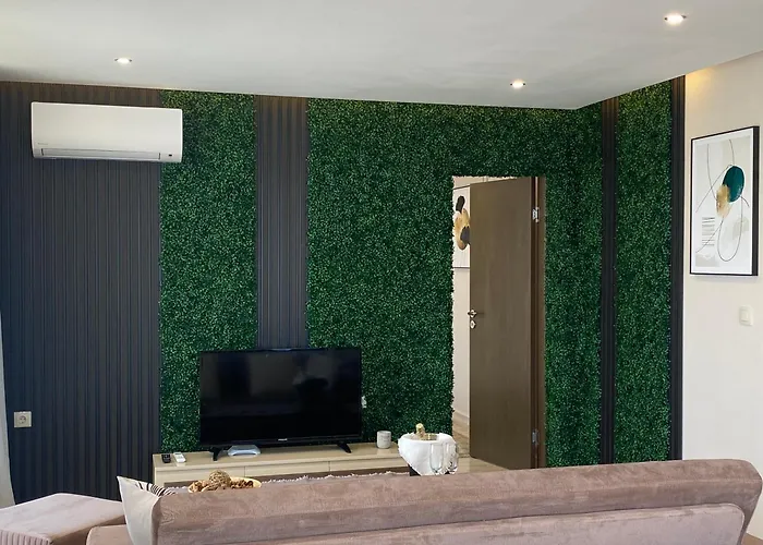 Paradiso 'в' 607 Large Luxury Апартамент *